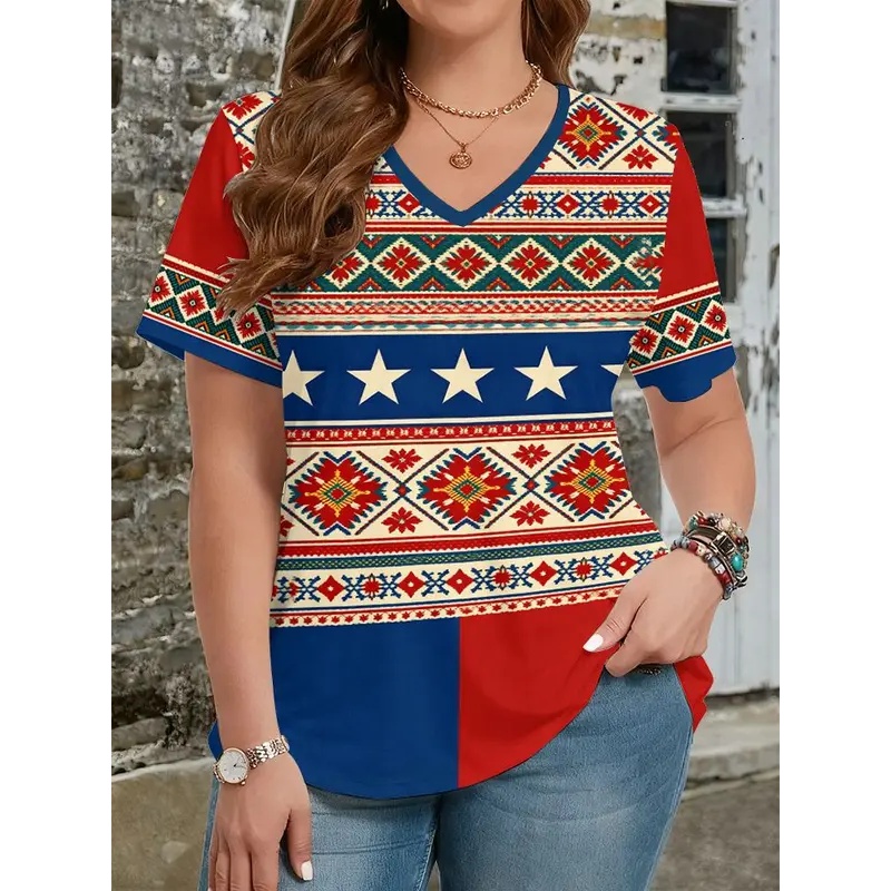Y2K Ethnic Fashion - T-shirt in stile etnico con stampa