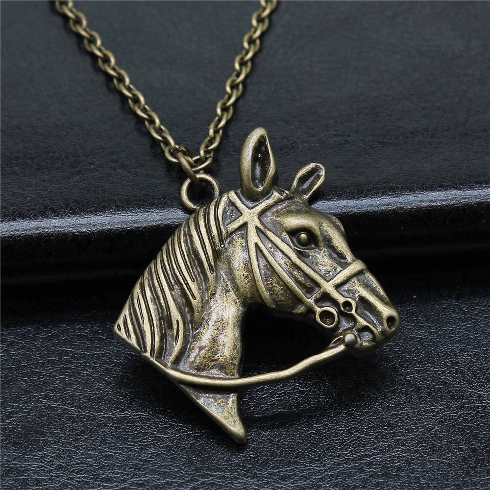 Collana etnica con cervo e uni - Ethnic Fashion Clearance Sale recensione e prezzo